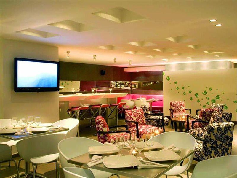 San Simon Hotel Pereira By Soratama المظهر الخارجي الصورة The interior of the restaurant