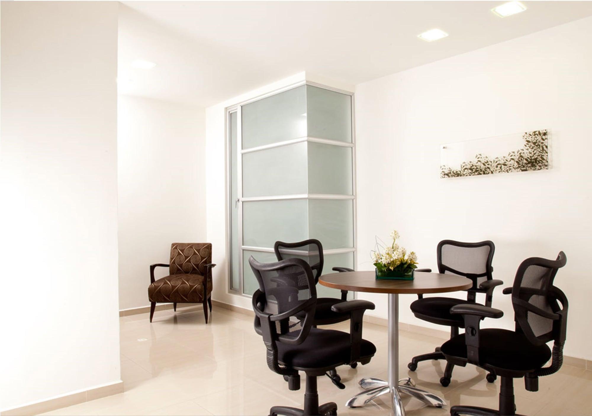 San Simon Hotel Pereira By Soratama المظهر الخارجي الصورة A typical office